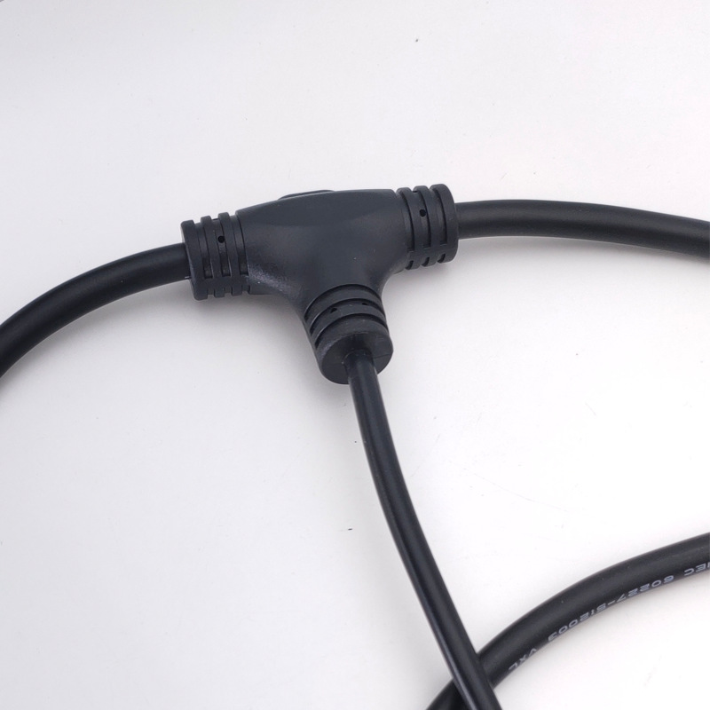 Złącze rozgałęźne typu T, wodo – Outdoor Lighting Connectors recenzja i cena
